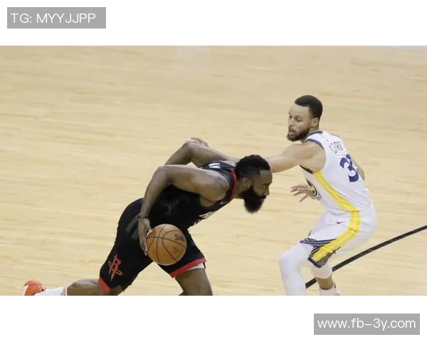 小贾巴里谈投篮自由:我不受外界压力影响继续追求进攻机会 小贾巴里谈投篮自由:我不受外界压力影响继续追求进攻机会